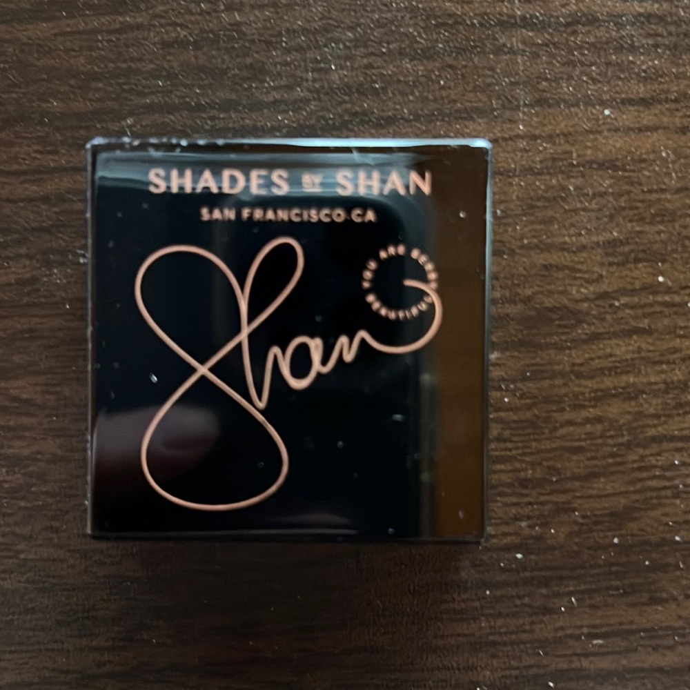 Shades by Shan eyeshadow duo.  New (no box with the original shipping).